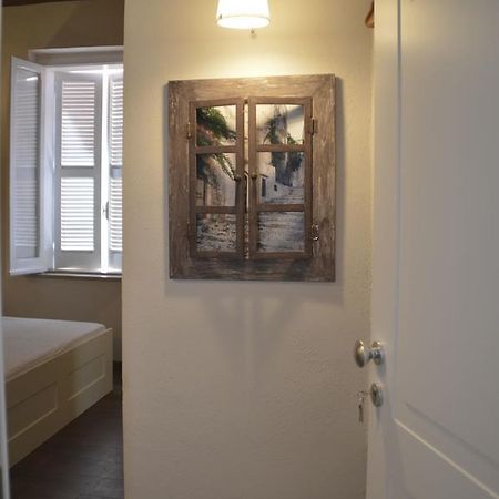 Suite White House ตรานิ ภายนอก รูปภาพ